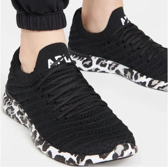 APL Shoes - APL Techloom Wave Black Leopord Women’s Size 10 Run Athleisure Walking New